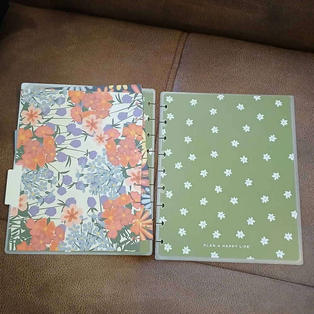 The Happy Planner classic sized cover and dashboards Feel as Free as the Flowers